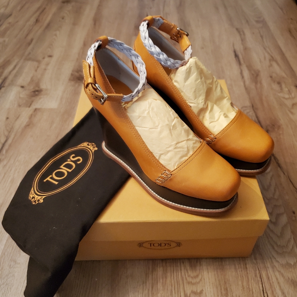 TOD'S Womens Wedge Size 5.5